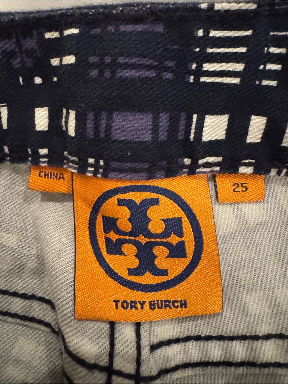 Tory Burch Conner Tab Front Skinny Pants Size 25 Navy Plaid - Picture 10 of 12
